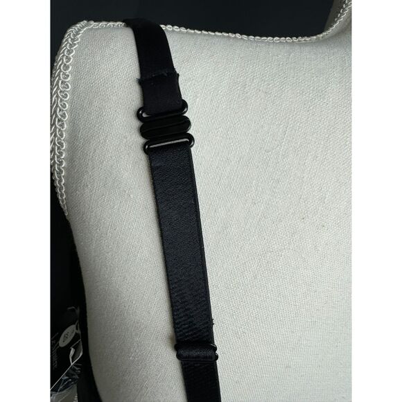 Le Mystère Infinite Possibilities Plunge Convertible Bra Women's Size 32G - Picture 13 of 15